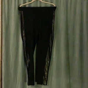 Old Navy leggings faux leather accent XL